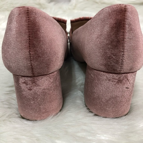 Pink velvet shoes - Picture 5 of 7